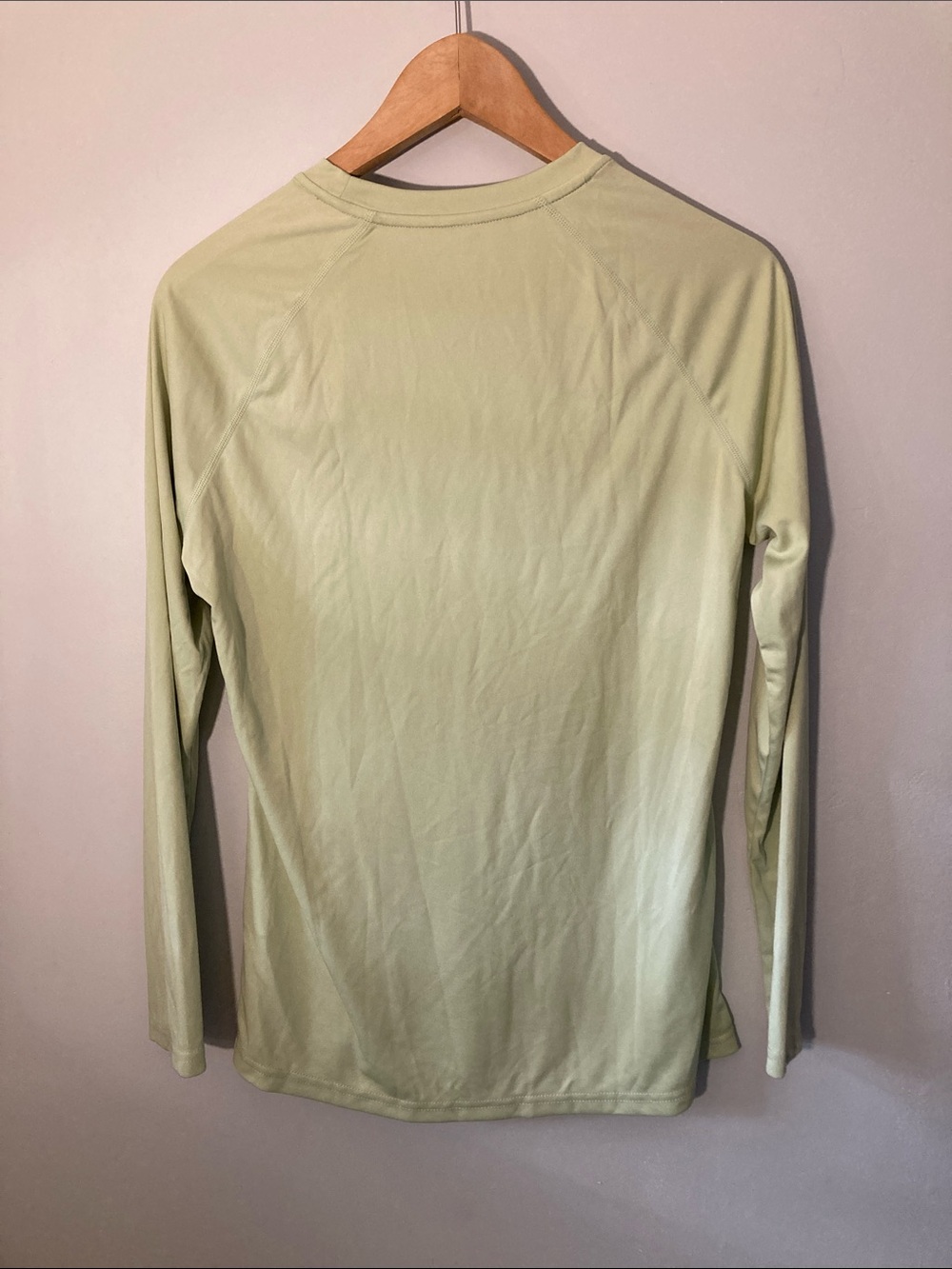 Baleaf Sage Green Long-Sleeve Performance Shirt - Picture 3 of 4